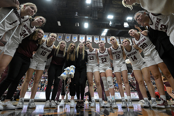 Lady Griz basketball team