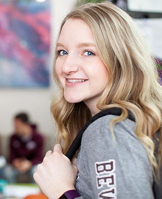 UM student wearing a backpack